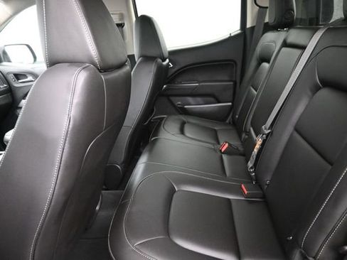 Used 2022 Chevrolet Colorado ZR2 w/ ZR2 Midnight Special Edition AWD/4WD image 18