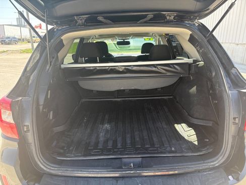 Used 2015 Subaru Outback 2.5i Premium AWD/4WD image 10