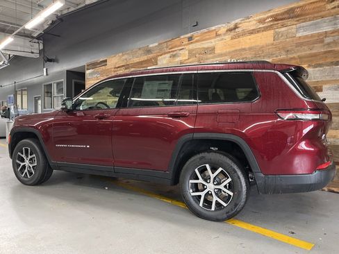 New 2025 Jeep Grand Cherokee L Limited image 19