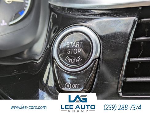 Used 2018 BMW 540i xDrive AWD/4WD image 28