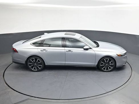 Used 2025 Honda Accord Touring image 21
