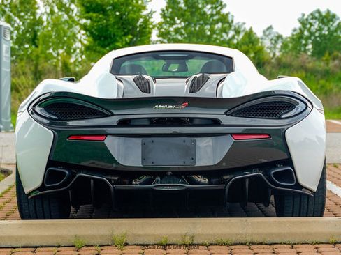 Used 2017 McLaren 570S Coupe RWD image 7