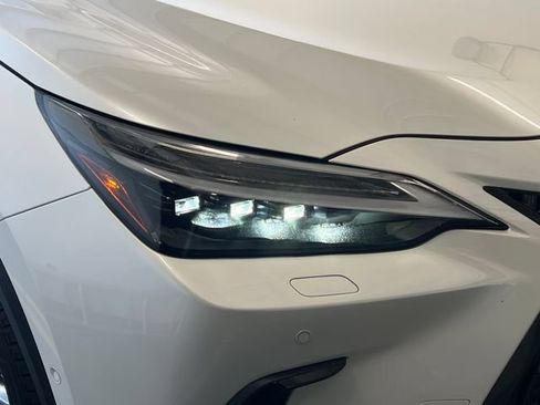 Used 2025 Lexus NX 350h AWD w/ Accessory Package (2T) image 17