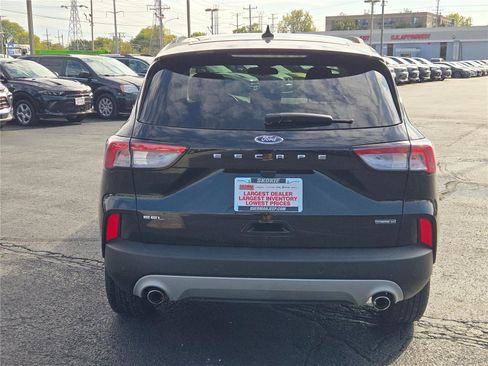 Used 2021 Ford Escape SEL image 15
