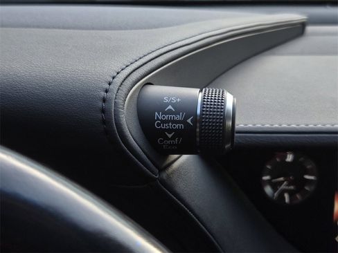 Used 2020 Lexus LS 500 image 36