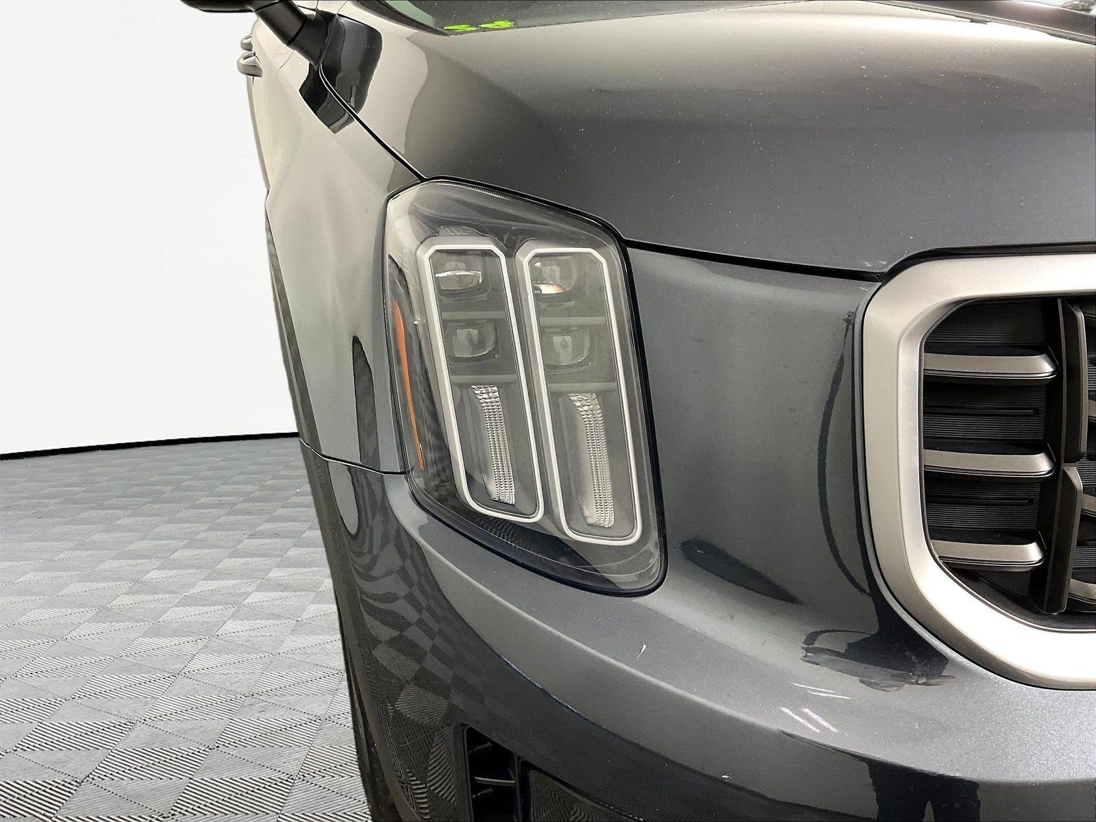Certified 2024 Kia Telluride S w/ S Sunroof Package AWD/4WD image 33