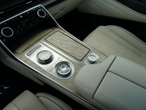 Used 2023 Genesis GV80 3.5T Advanced + AWD/4WD image 20