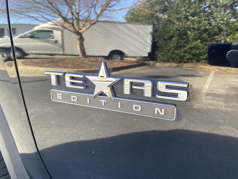 Used 2022 Chevrolet Silverado 2500 LTZ w/ LTZ Premium Texas Edition image 55