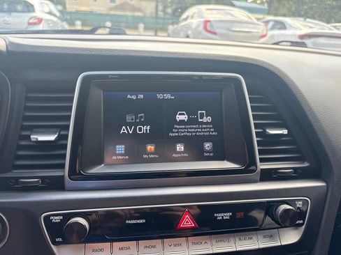 Used 2018 Hyundai Sonata Sport FWD image 27
