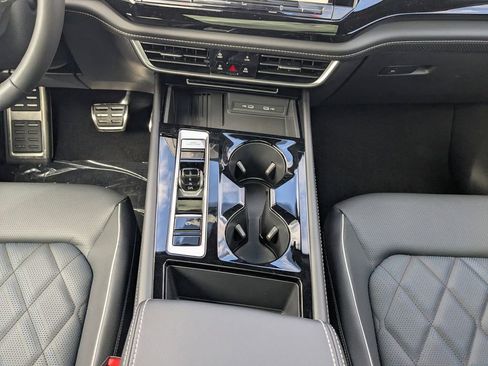 New 2026 Volkswagen Atlas Cross Sport SEL Premium R-Line AWD/4WD image 23