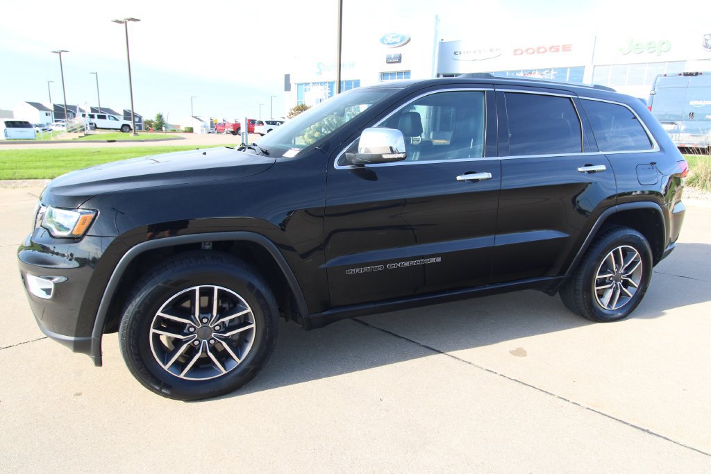 Used 2020 Jeep Grand Cherokee Limited w/ Premium Lighting Group AWD/4WD image 19