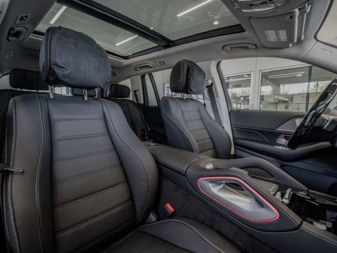 New 2026 Mercedes-Benz GLS 450 4MATIC image 29