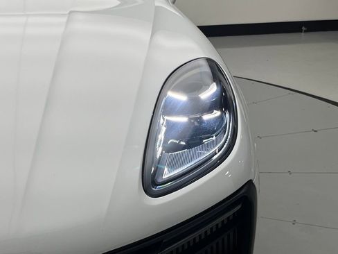 Used 2024 Porsche Macan S image 52