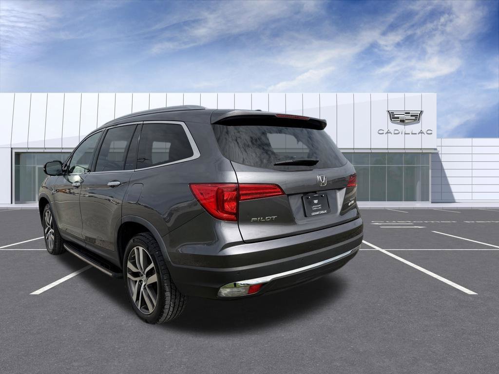 Used 2017 Honda Pilot Touring image 11