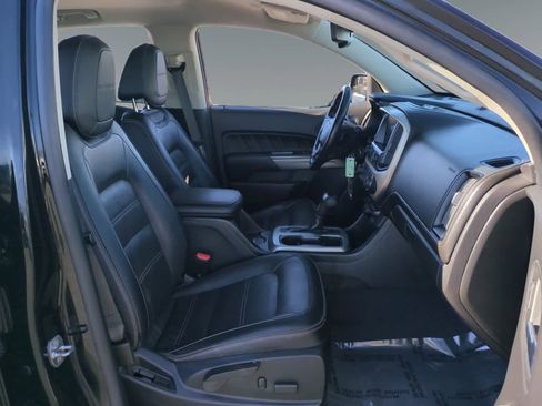 Used 2021 GMC Canyon Denali image 16