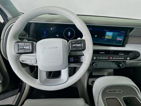 Certified 2026 Hyundai Palisade SEL FWD image 11