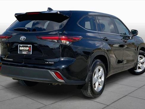 Certified 2024 Toyota Highlander LE image 13