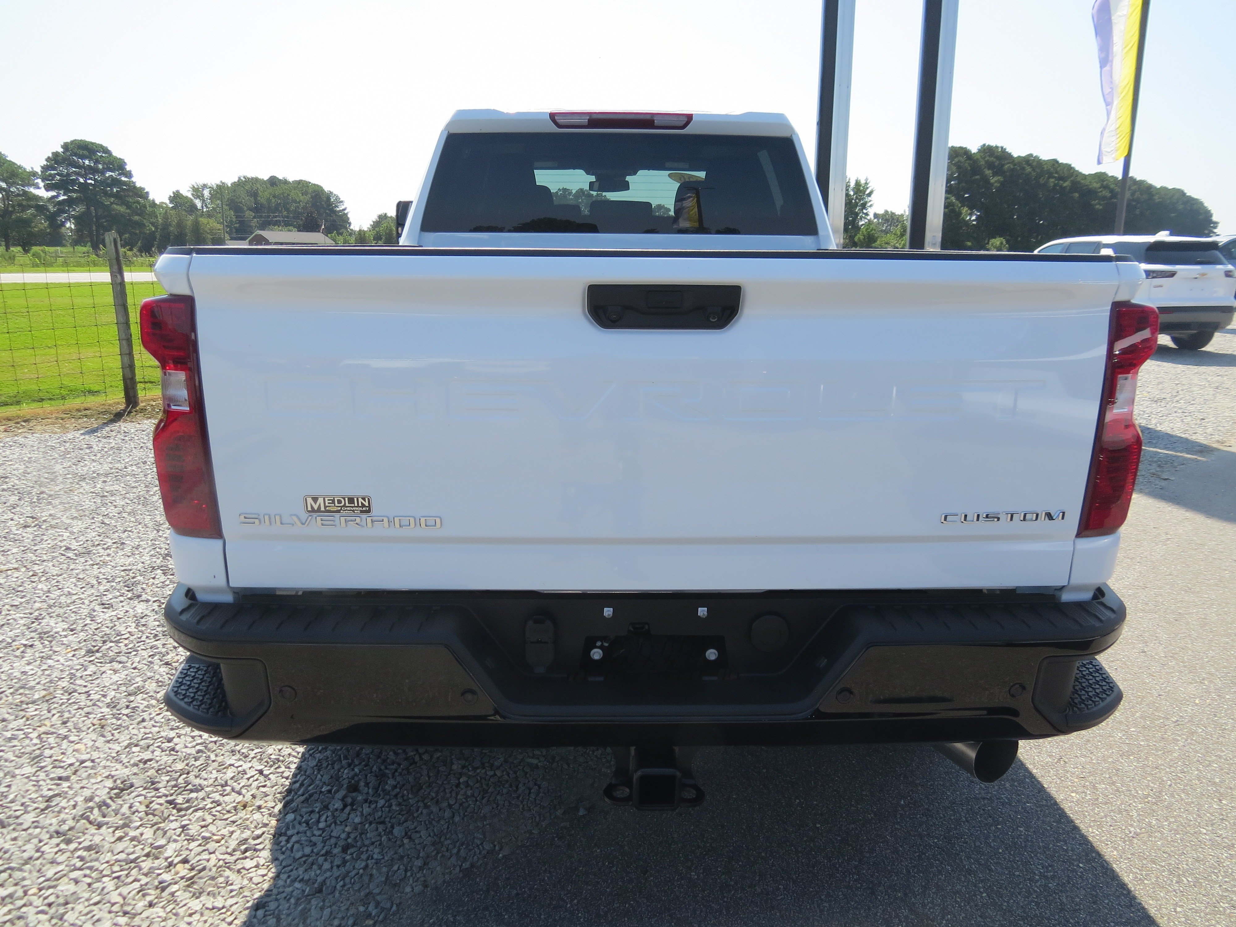 New 2026 Chevrolet Silverado 2500 Custom w/ Custom Value Package AWD/4WD image 3