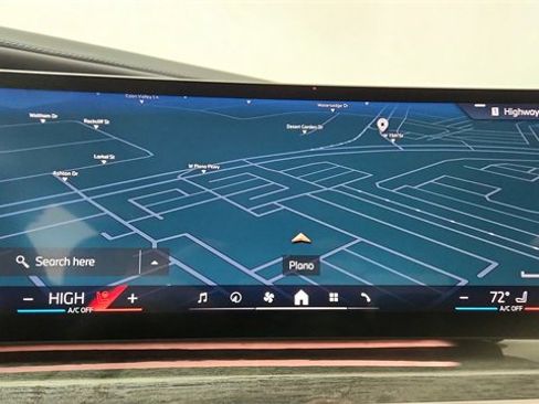 Used 2023 BMW i7 xDrive60 image 45