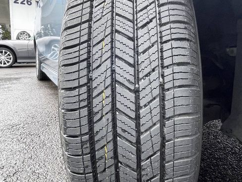 Used 2012 MAZDA MAZDA5 Grand Touring FWD image 7