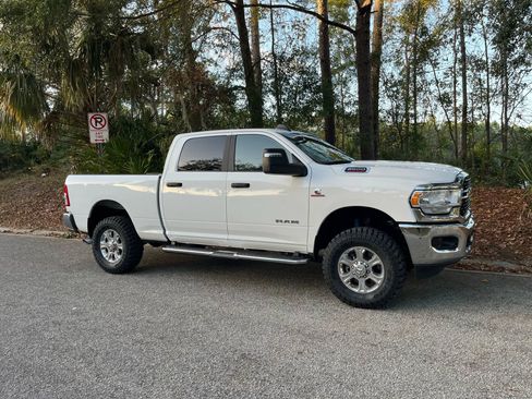 Used 2024 RAM 2500 Big Horn w/ Off Road Package image 2