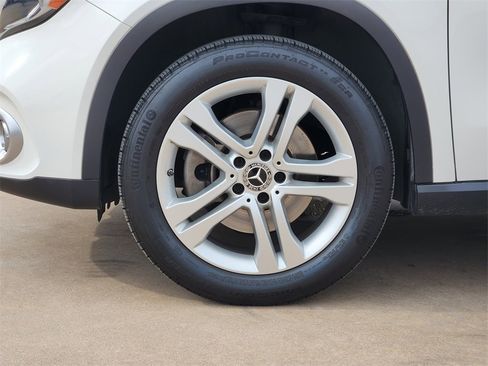 Used 2020 Mercedes-Benz GLA 250 image 11