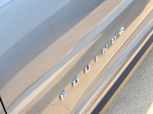 Used 2026 Chevrolet Equinox LT FWD image 10