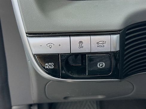 Used 2024 Hyundai Ioniq 5 SEL image 16