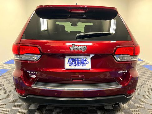 Used 2022 Jeep Grand Cherokee Limited image 11