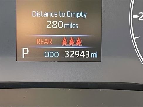 Used 2023 Toyota Corolla LE image 53