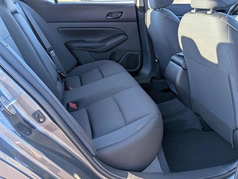 Certified 2025 Nissan Altima 2.5 S FWD image 24