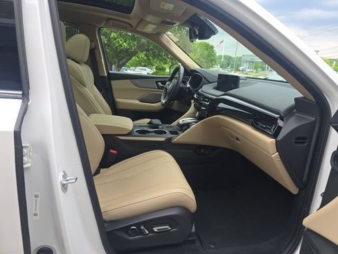 Used 2024 Acura MDX SH-AWD image 37