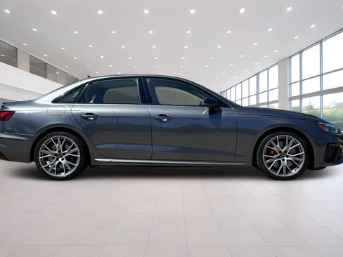 Used 2021 Audi S4 Premium Plus w/ Premium Plus Package AWD/4WD image 3