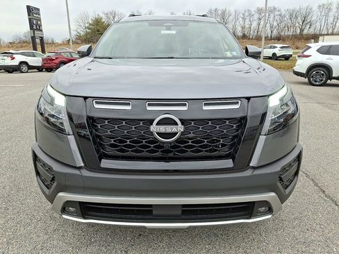 New 2025 Nissan Pathfinder Rock Creek image 2