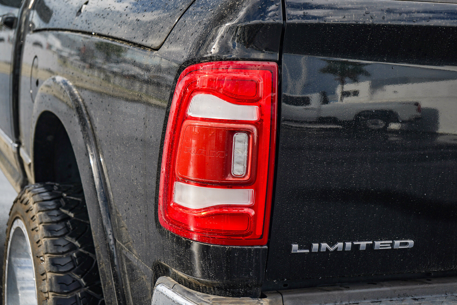 Used 2022 RAM 2500 Limited AWD/4WD image 9