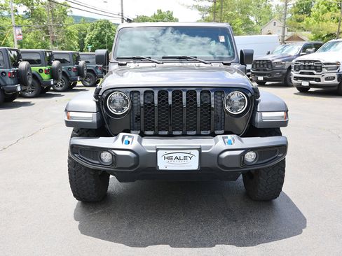 Used 2023 Jeep Wrangler Unlimited w/ Cold Weather Group AWD/4WD image 2