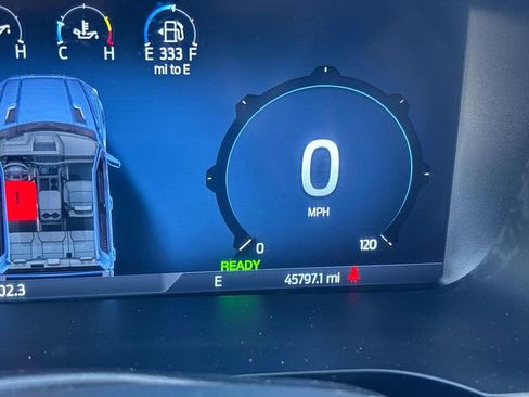 Used 2024 Ford F150 XLT w/ Mobile Office Package image 24