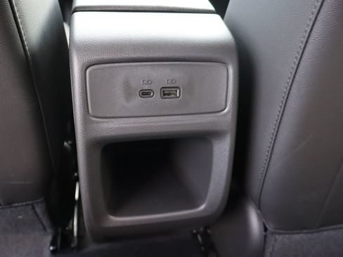 New 2026 Chevrolet Trax LT w/ LT Convenience Package FWD image 20