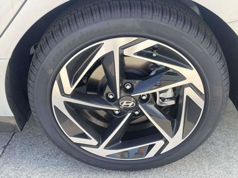 New 2026 Hyundai Sonata SEL FWD image 8