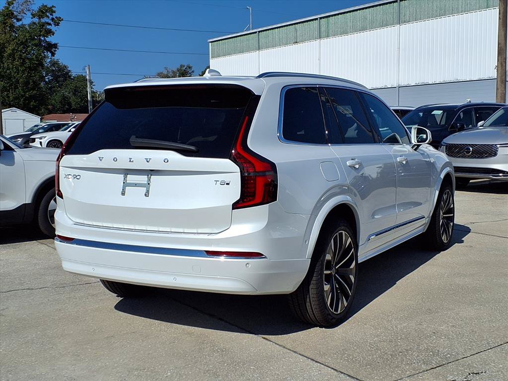 New 2026 Volvo XC90 T8 Plus w/ Protection Package Premier AWD/4WD image 7