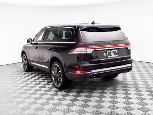 Used 2020 Lincoln Aviator Reserve w/ Equipment Group 202A AWD/4WD image 3