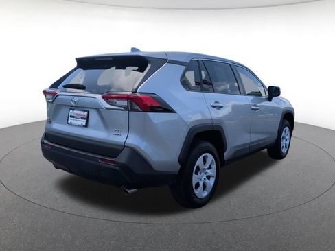 Used 2025 Toyota RAV4 LE AWD/4WD image 6
