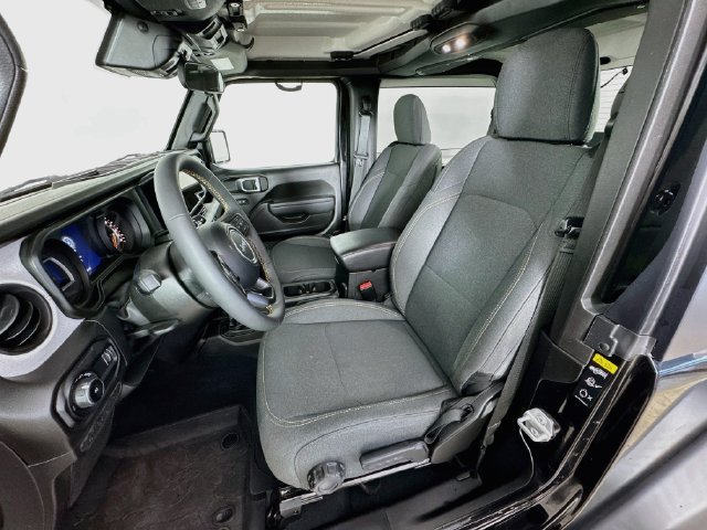 Used 2024 Jeep Wrangler Sport AWD/4WD image 23