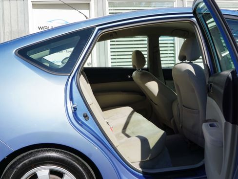 Used 2007 Toyota Prius FWD image 26
