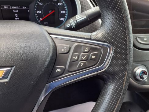Used 2024 Chevrolet Malibu LT FWD image 17