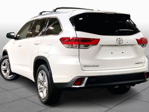 Used 2019 Toyota Highlander Limited image 22