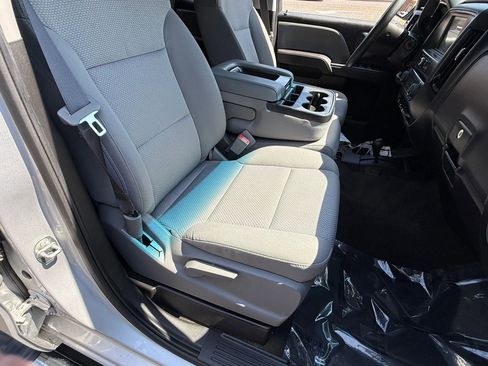 Used 2017 Chevrolet Silverado 1500 Custom w/ Custom Convenience Package image 25