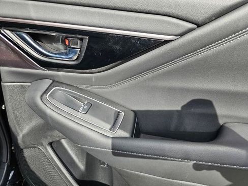 Used 2023 Subaru Outback Limited AWD/4WD image 11