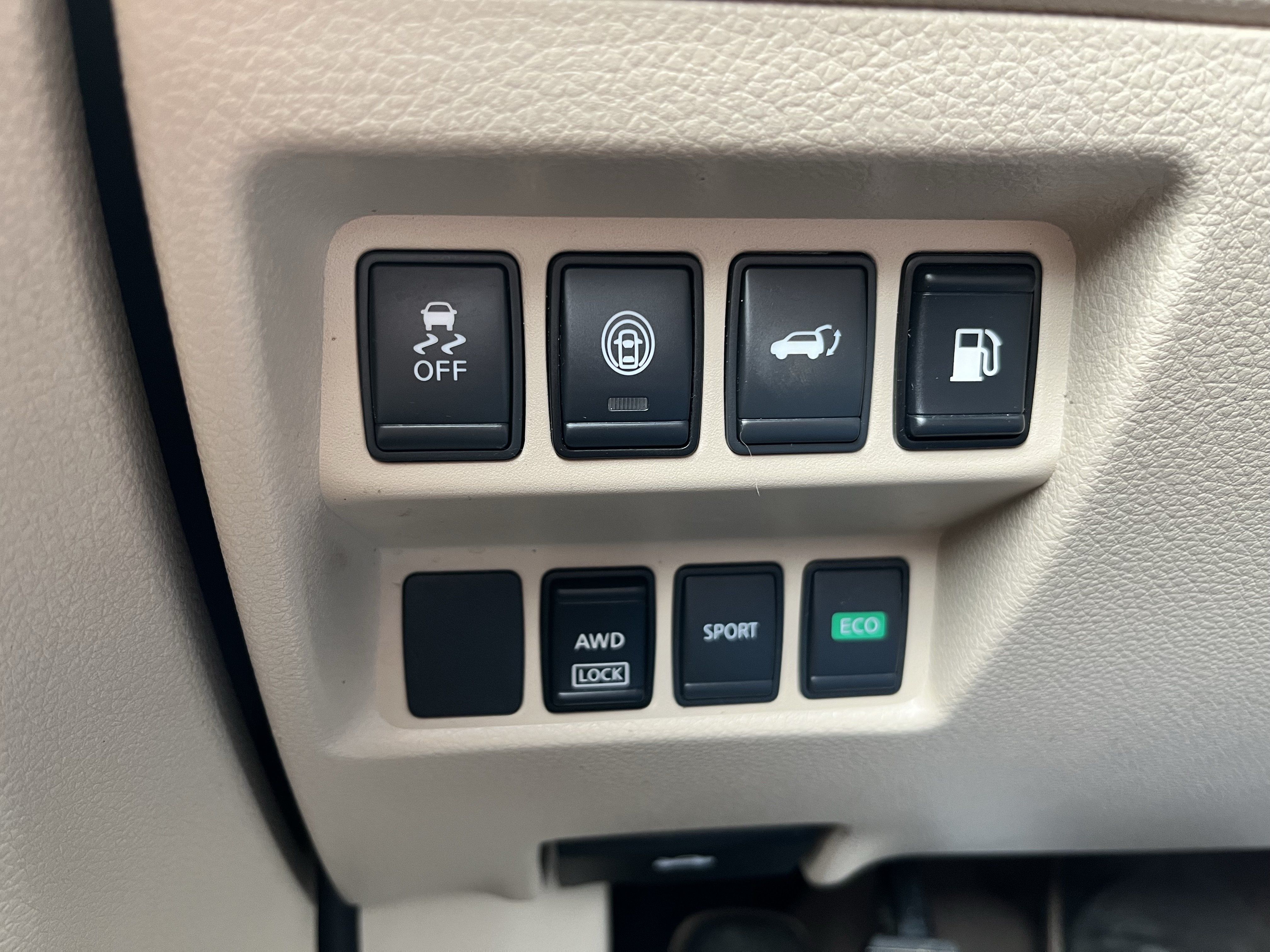 Used 2019 Nissan Rogue SV AWD/4WD image 27
