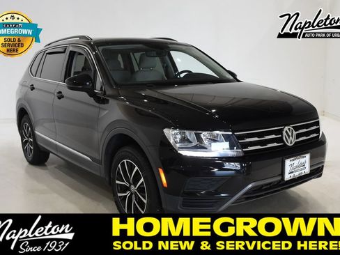 Used 2021 Volkswagen Tiguan SE w/ Panoramic Sunroof Package FWD image 1